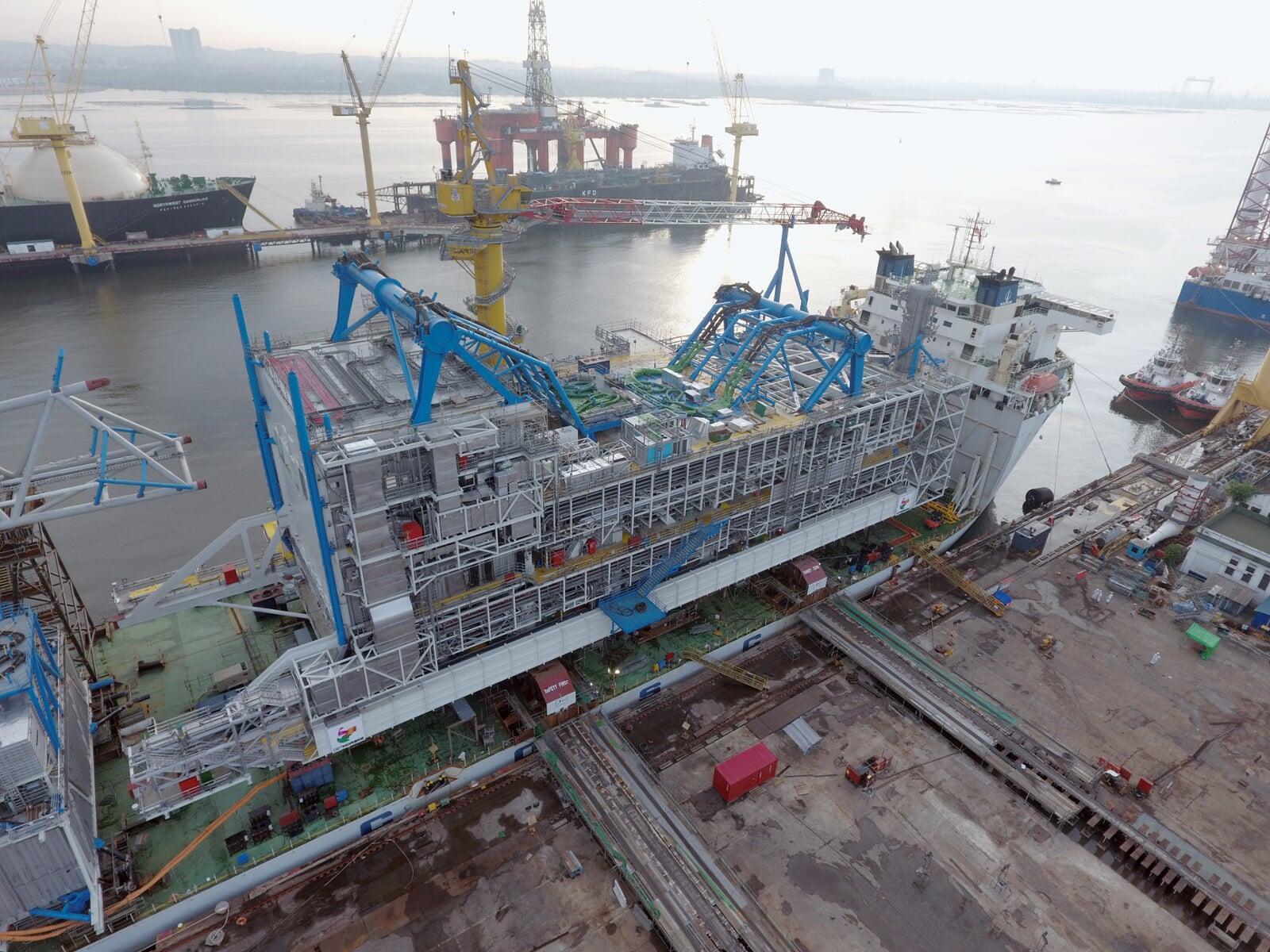 Offshore Structural Engineering